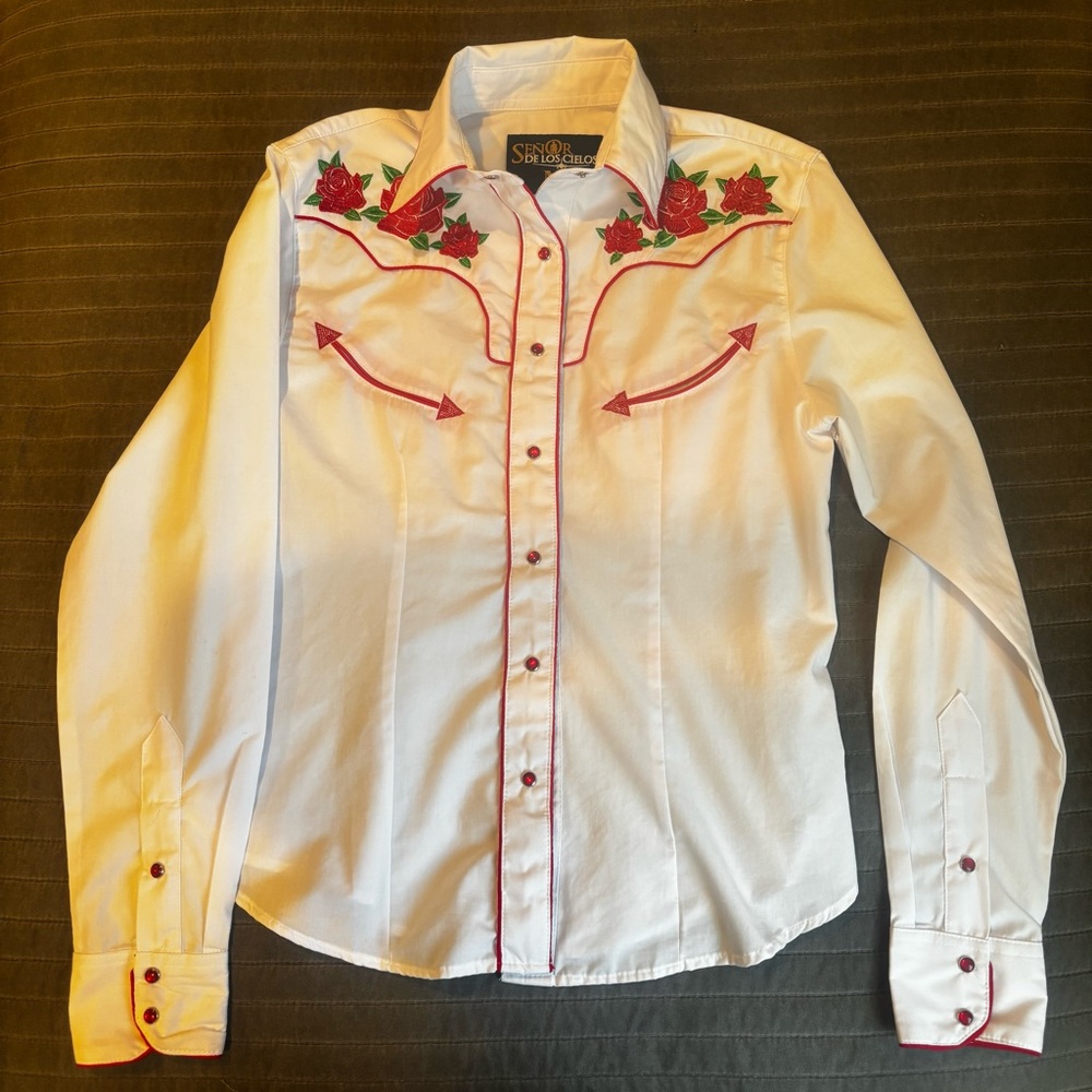 Senor De Cielos. Medium shirt. Woman.
